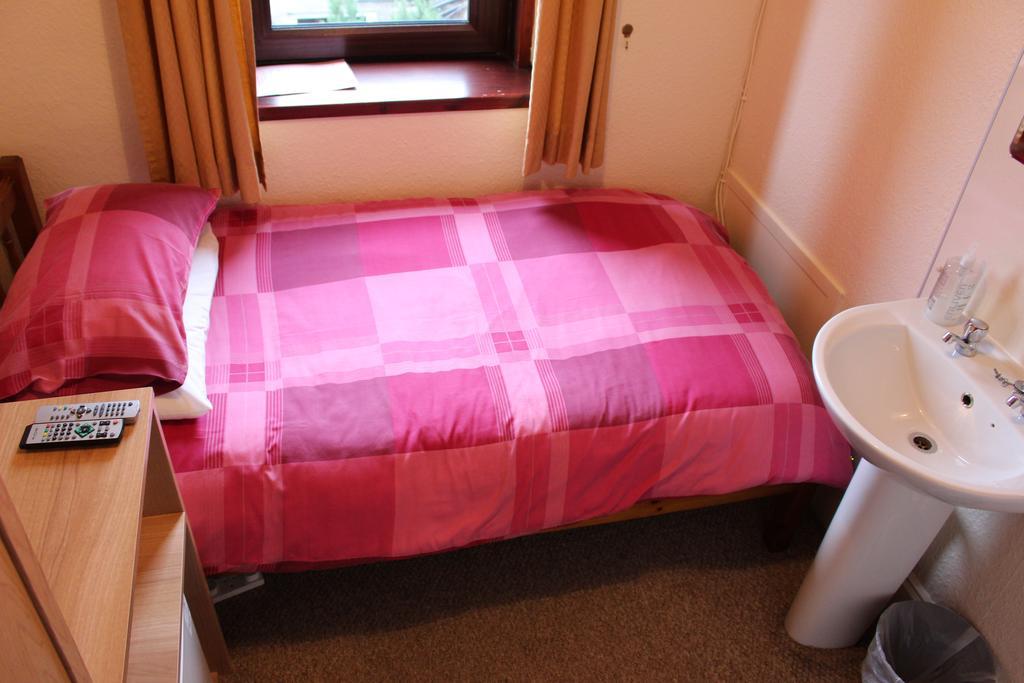 Bonaccord Guest House Aberdeen Bagian luar foto